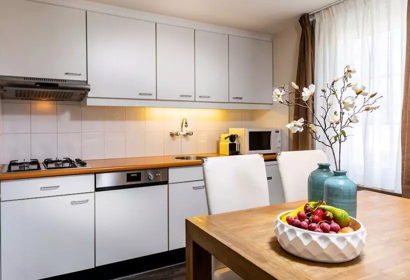 スイート, Aparthotel Ons Epen
