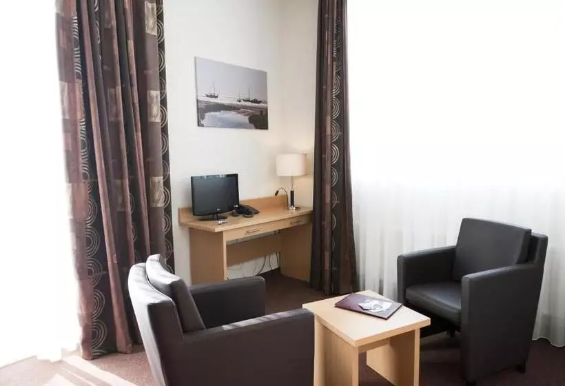 Habitación Estándar con Balcón, Ameland