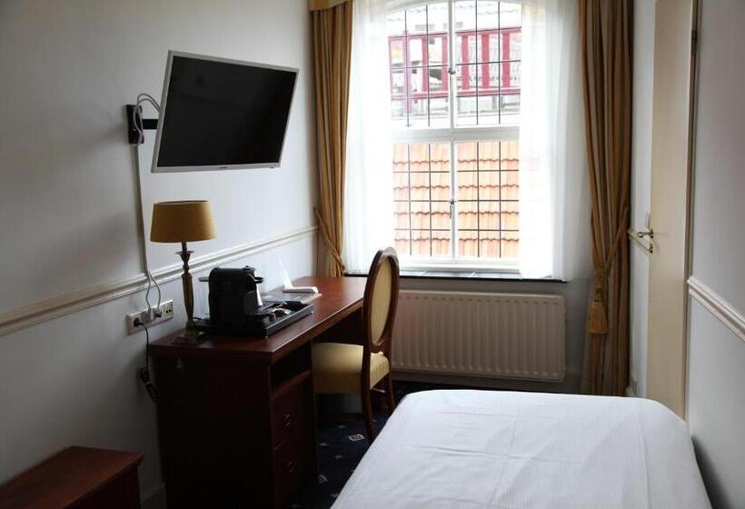 חדר סטנדרט יחיד, De Kroon Gennep