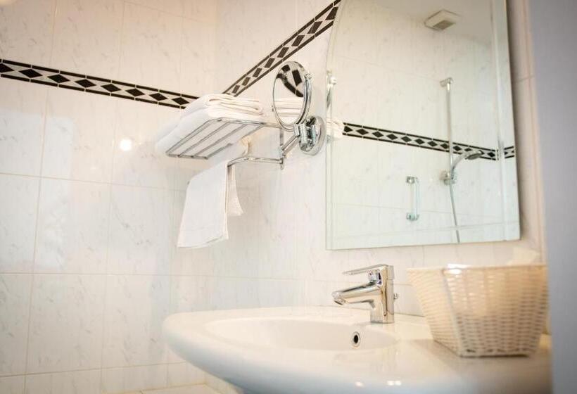 חדר סטנדרט, De Kroon Gennep