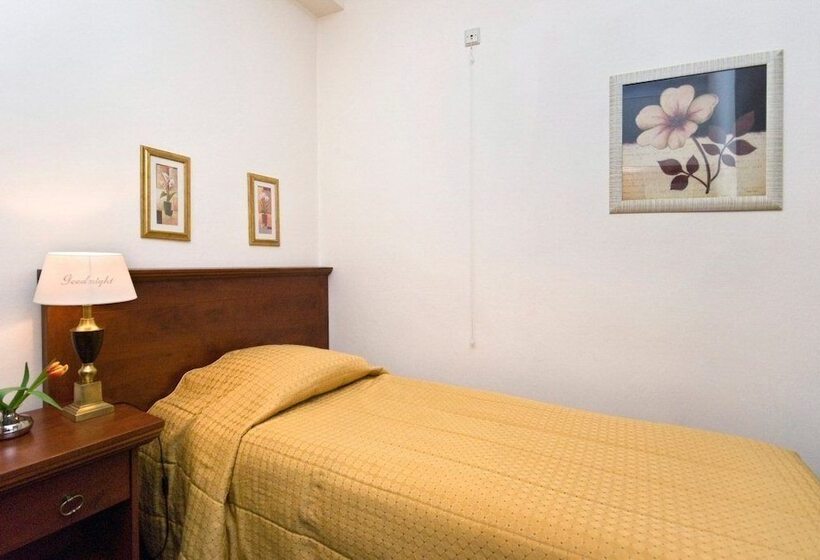 חדר סטנדרט יחיד, De Kroon Gennep