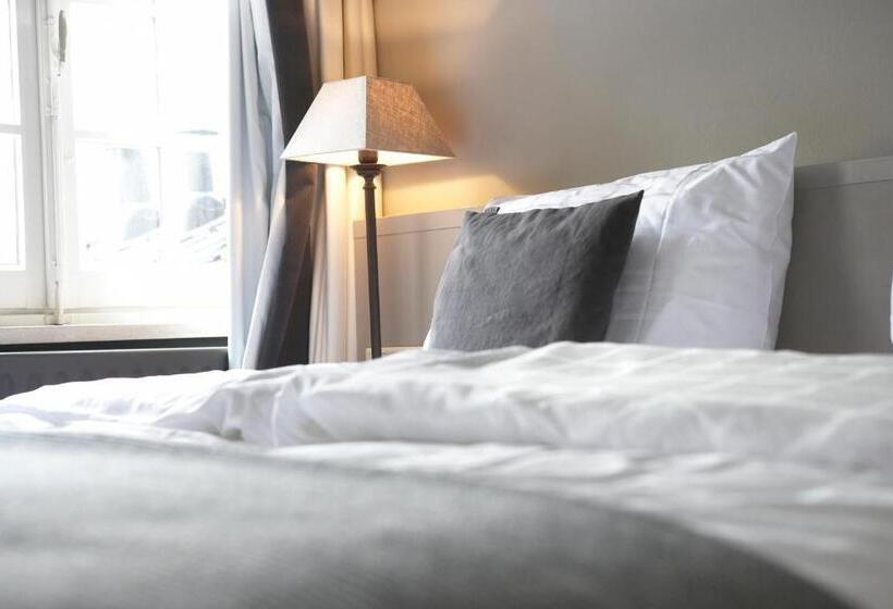 חדר סטנדרט, De Prins