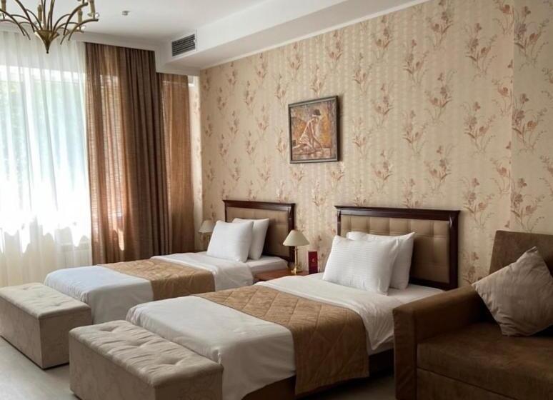 اتاق استاندارد, Golden Dragon