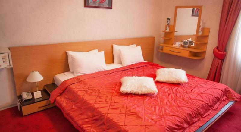 اتاق استاندارد, Golden Dragon