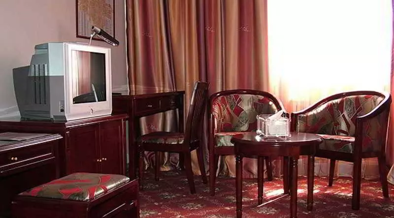 اتاق استاندارد یک نفره, Golden Dragon