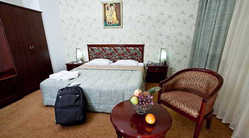 اتاق استاندارد یک نفره, Golden Dragon