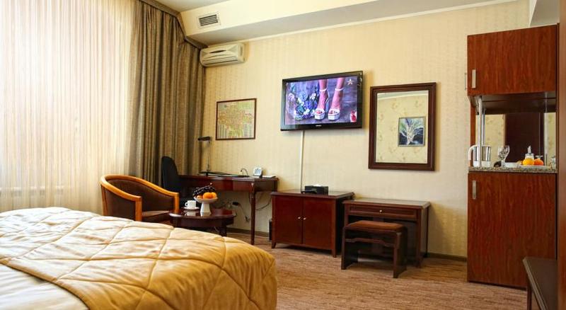 اتاق استاندارد یک نفره, Golden Dragon