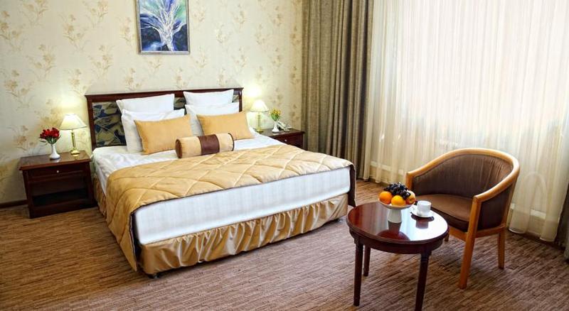 اتاق استاندارد یک نفره, Golden Dragon