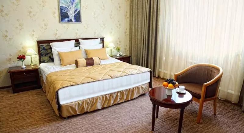 اتاق استاندارد یک نفره, Golden Dragon