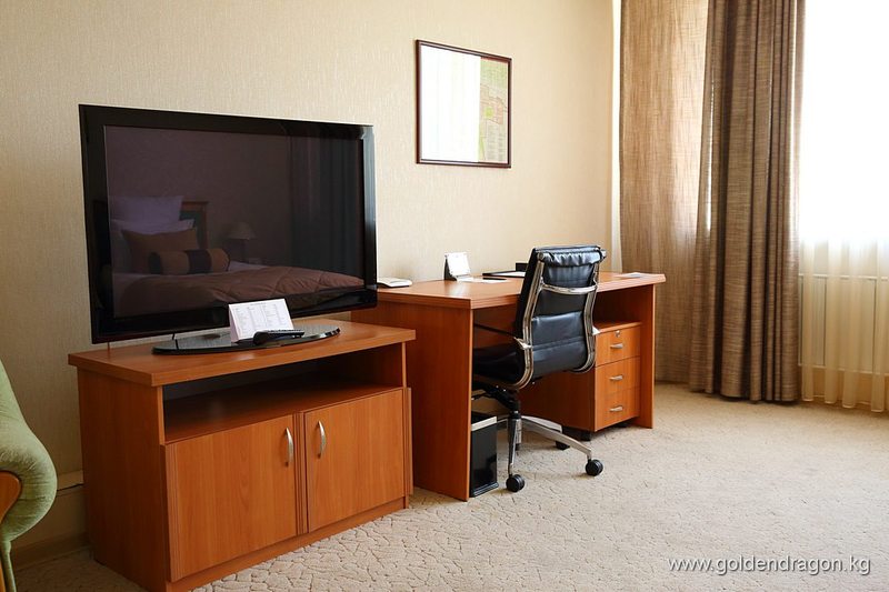 اتاق لوکس, Golden Dragon