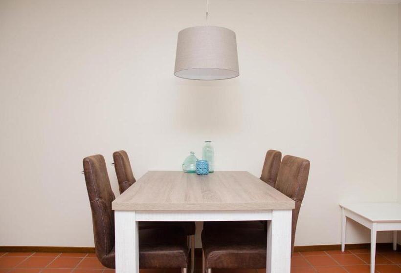 דירת חדר, Graaf Bernstorff