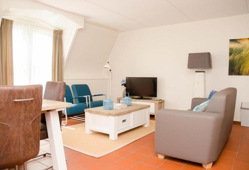 דירת שני חדרים, Graaf Bernstorff