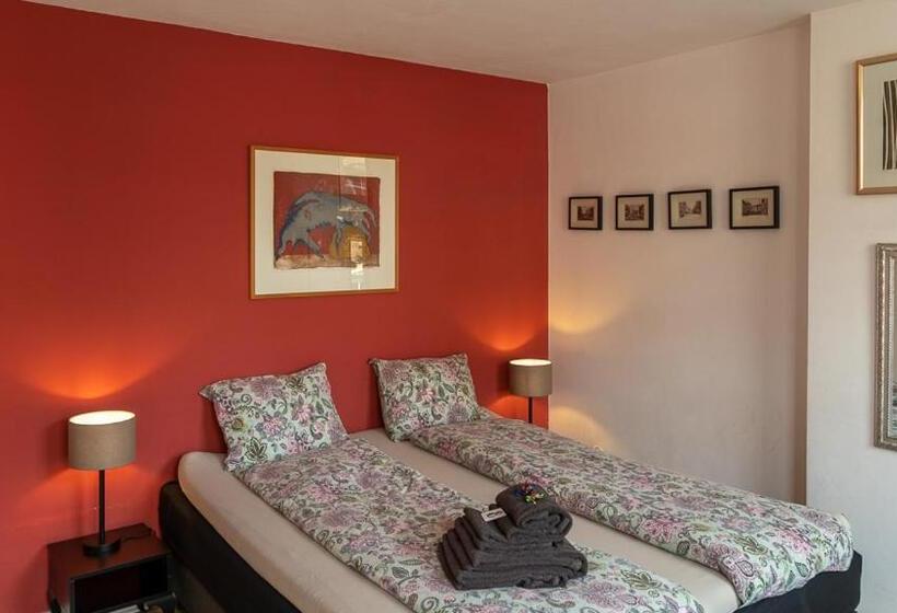 اتاق استاندارد, Inn Den Acht Venlo