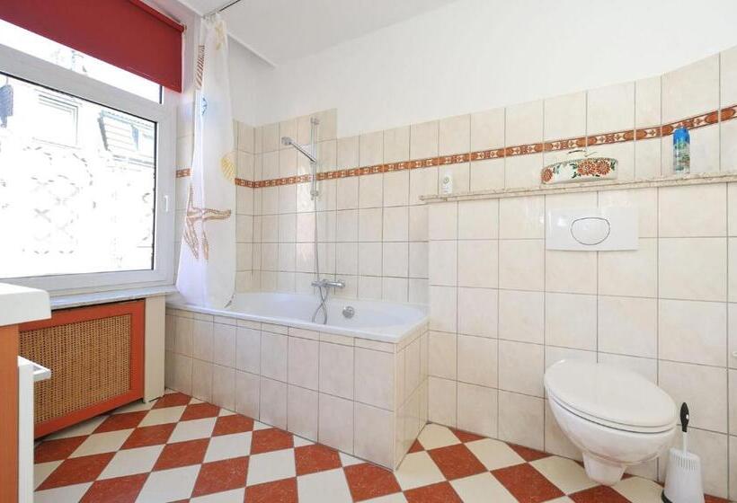 اتاق استاندارد, Inn Den Acht Venlo