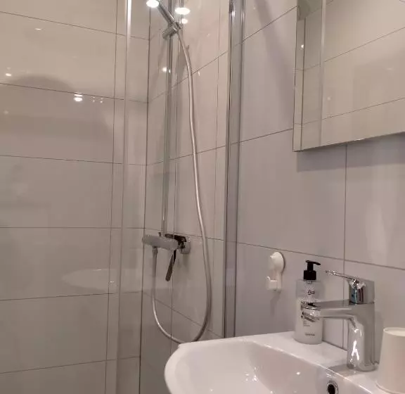اتاق استاندارد, Inn Den Acht Venlo