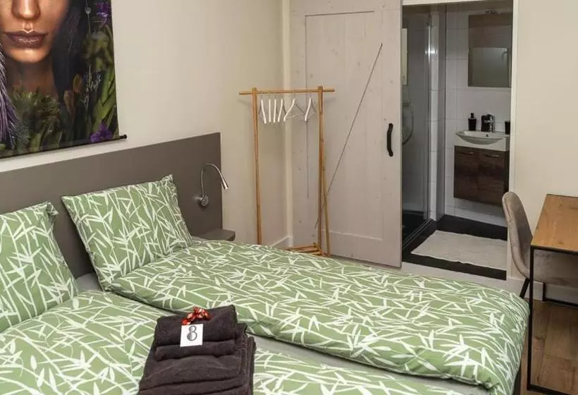 اتاق لوکس, Inn Den Acht Venlo