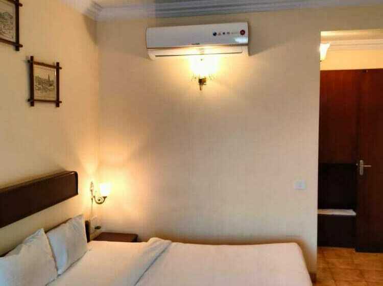 חדר משפחתי, The Dhanhills   A Valley View Hotel In Panchgani