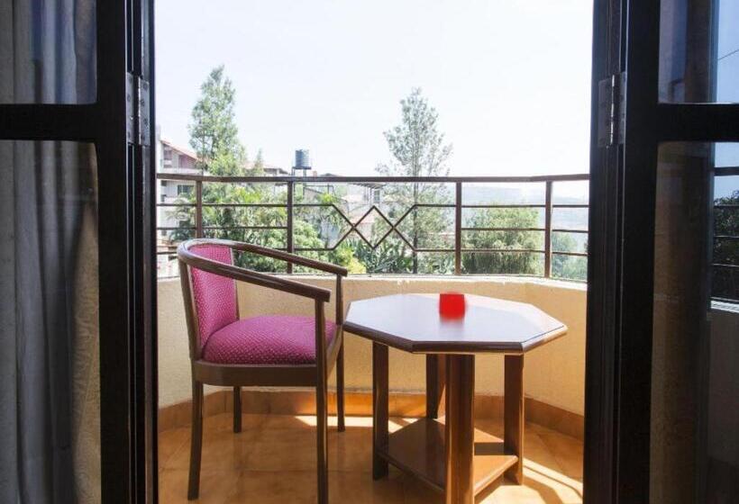 חדר סטנדרט עם מיטת קינג, The Dhanhills   A Valley View Hotel In Panchgani
