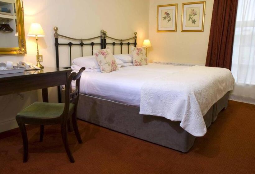 스탠다드 룸, The Listowel Arms