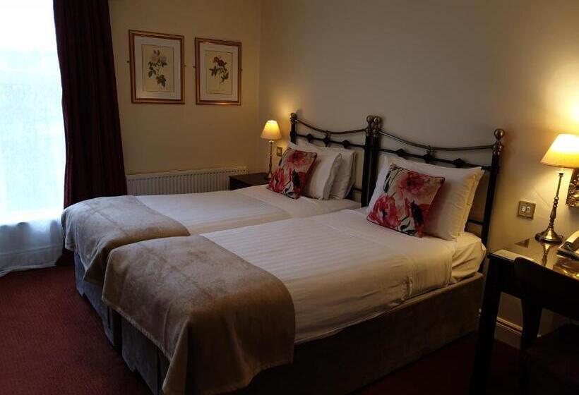 스탠다드 룸, The Listowel Arms