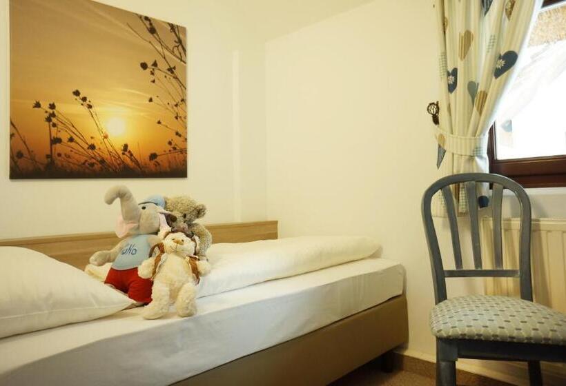 패밀리 방갈로, Vila Vita Pannonia