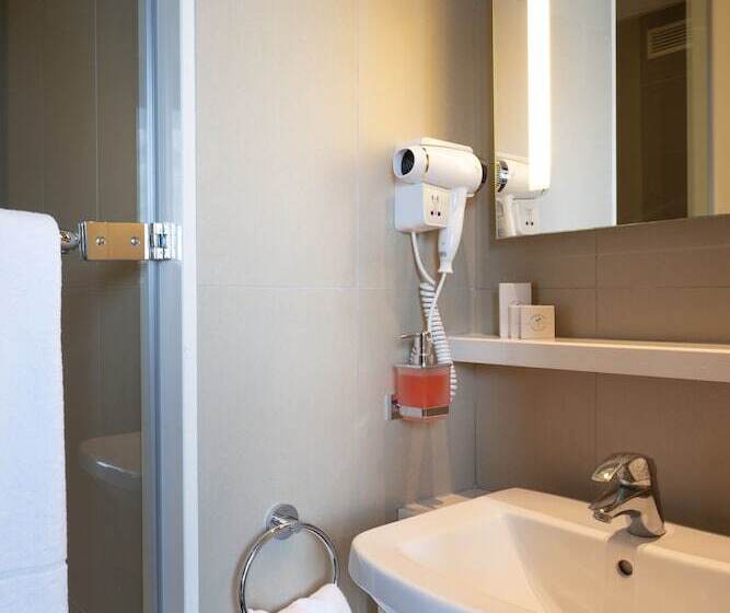 اتاق استاندارد با تراس, Voila Bagatelle