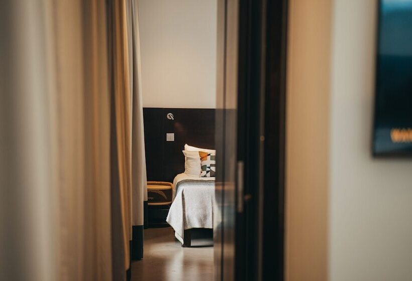 اتاق استاندارد با تراس, Voila Bagatelle