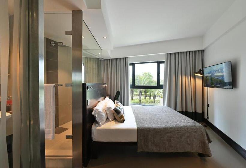 اتاق استاندارد, Voila Bagatelle