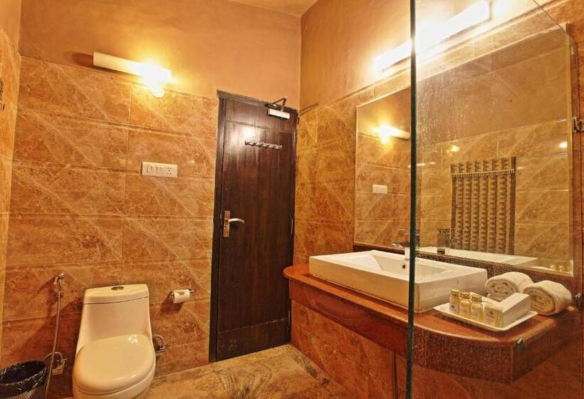 סוויטה, Riverside By Aahma