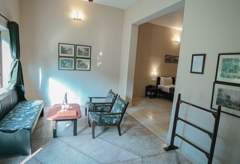 חדר רומנטי, Riverside By Aahma