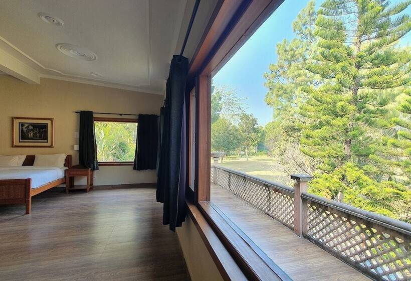 חדר רומנטי, Riverside By Aahma