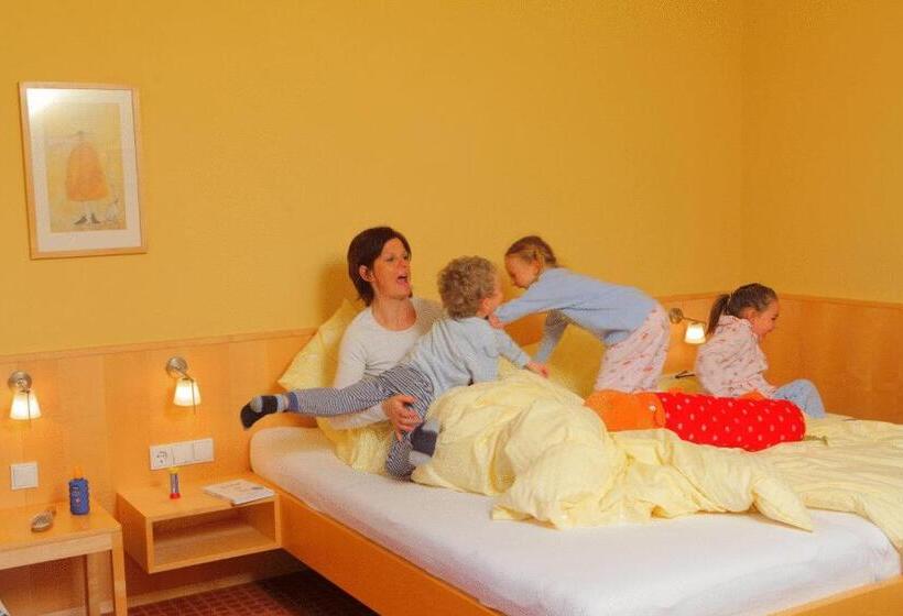 Четырехместный Номер Базовый, Sonne Bezau   Familotel Bregenzerwald