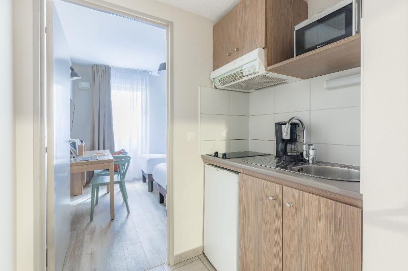 스탠다드 스튜디오, Appart City Classic Valence