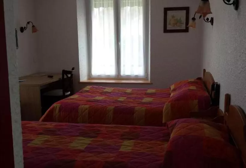 スタンダードトリプルルーム, Cit Hotel Du Tigre