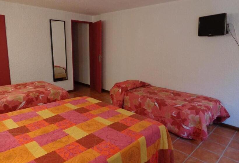 חדר משפחתי, Cit Hotel Du Tigre