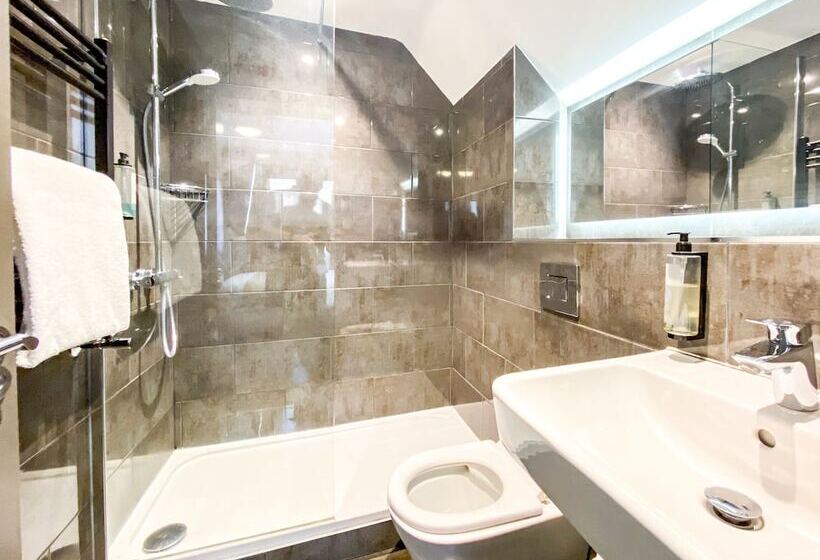 Номер Стандарт, Almondsbury Inn & Lounge