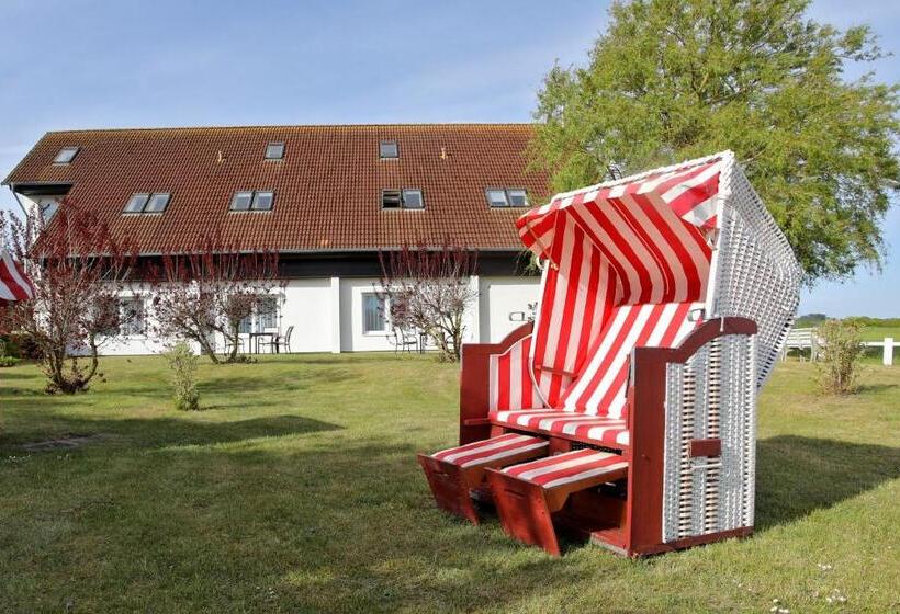 Comfort room with terrace, Am See