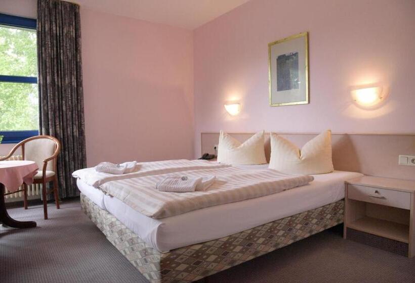 غرفة قياسية, Brandenburger Hof