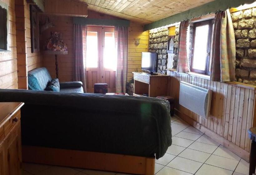 샬레, Chalet Résidence La Combeauté