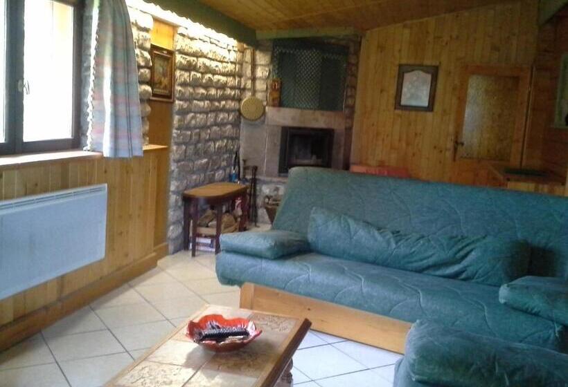 샬레, Chalet Résidence La Combeauté