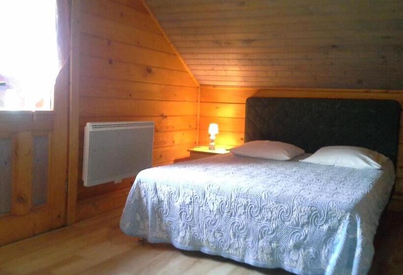 샬레, Chalet Résidence La Combeauté