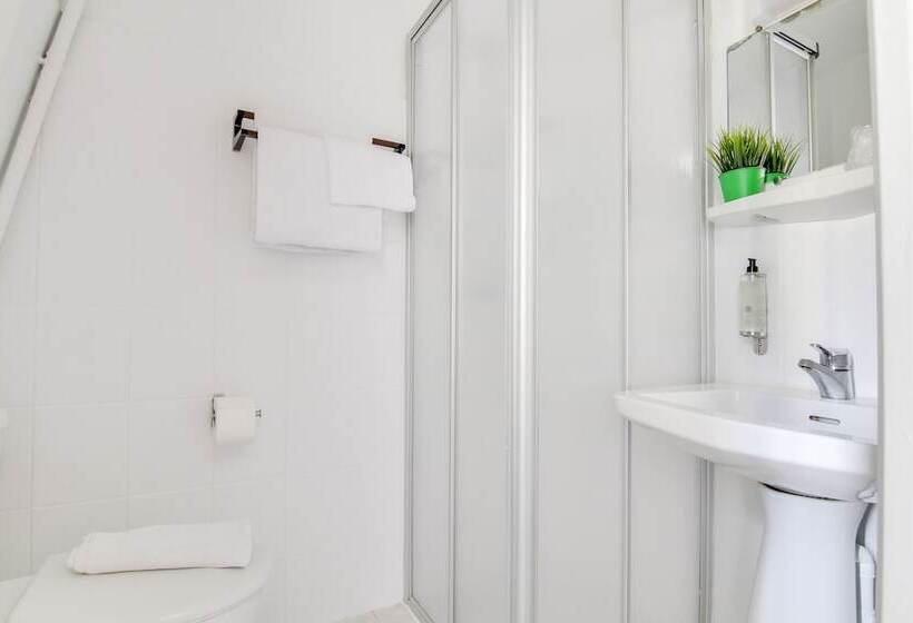 חדר סטנדרט, D Angleterre