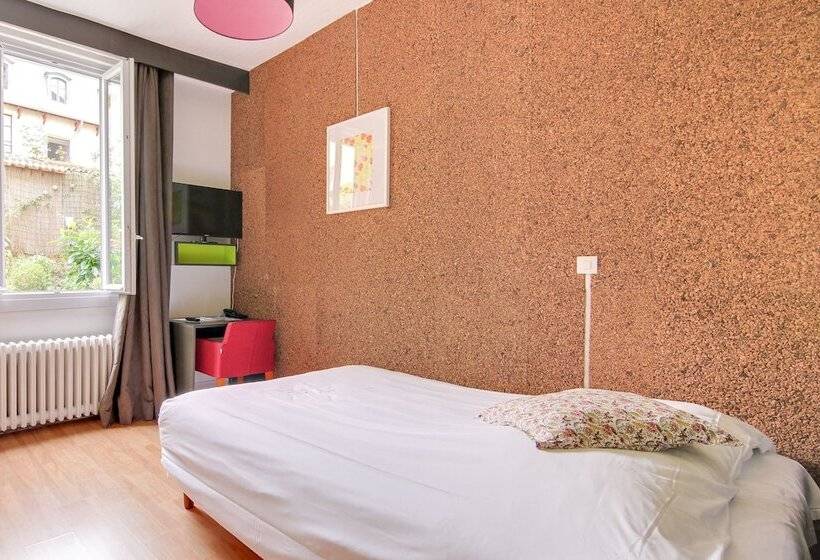 חדר סטנדרט, D Angleterre