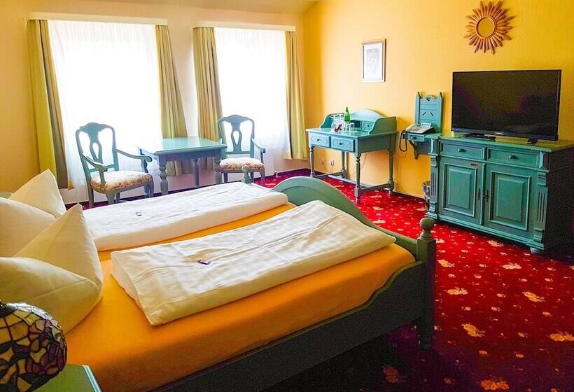 컴포트 룸, Der Muhlenhof