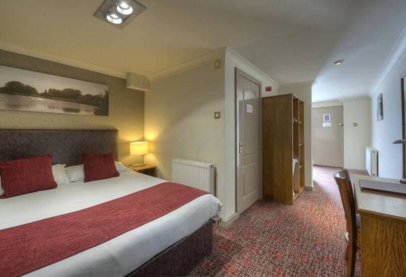 Quarto Familiar, The Elms