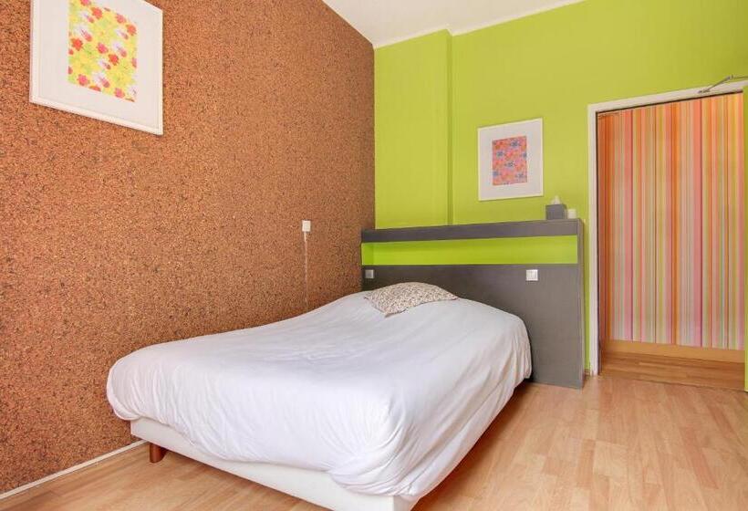 חדר סטנדרט, D Angleterre