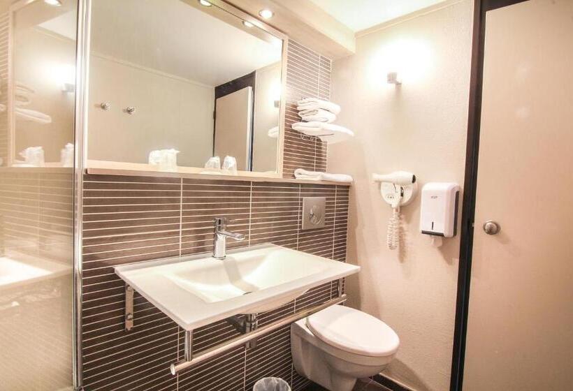 スタンダードトリプルルーム, Inn Design Resto Novo Sable