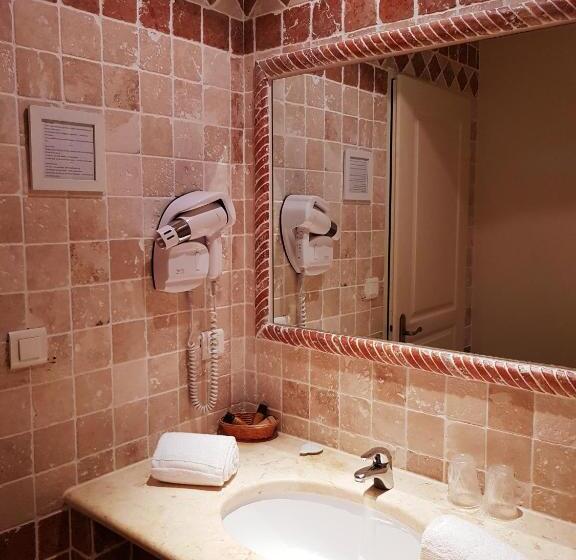 סוויטה עם מרפסת, Restaurant Le Clos De Pradines