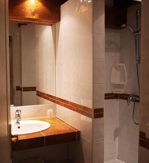 スタンダードトリプルルーム, Le Clos Des Arts