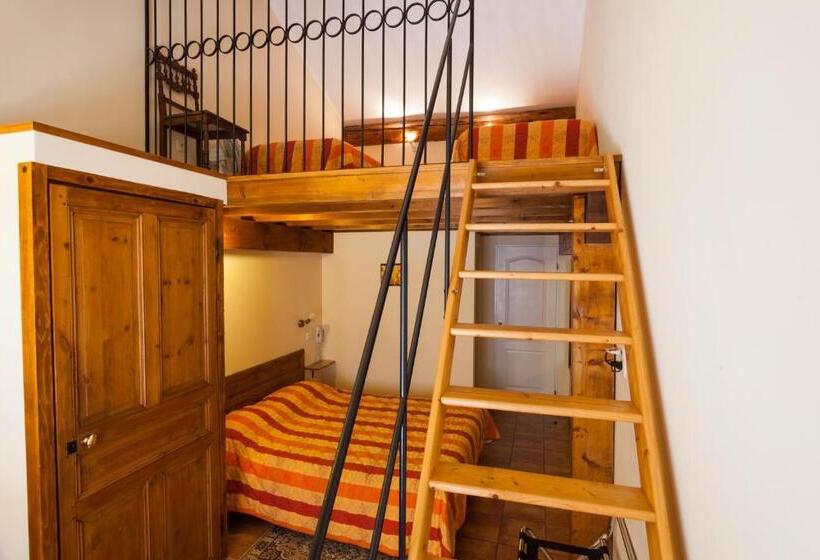 スタンダードトリプルルーム, Le Clos Des Arts